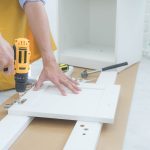 Jak zareagować gdy lodówka nie chce utrzymywać temperaturę, a pralka cieknie?